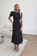 Fitted short sleeve midi dress