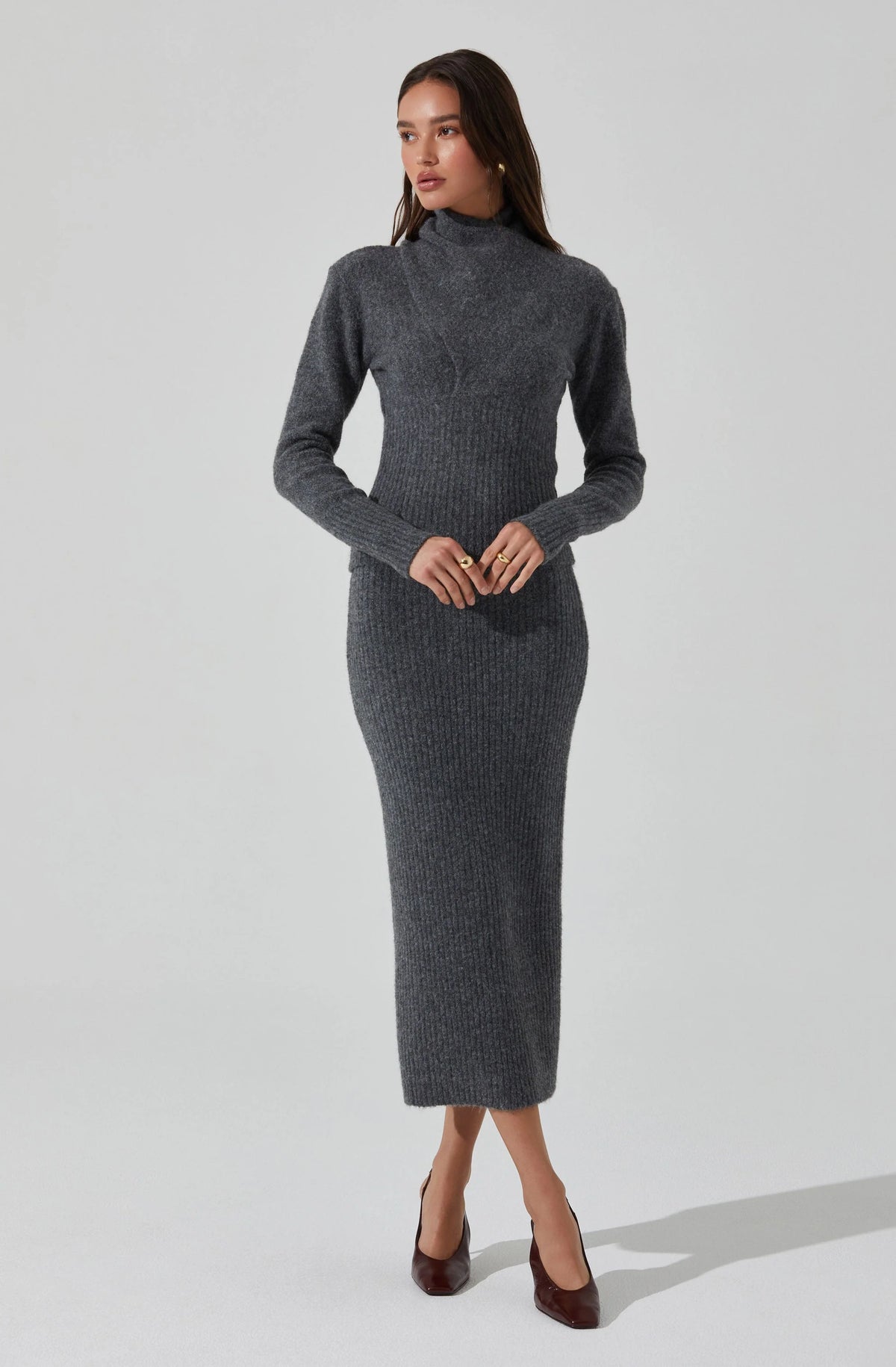 Neve Ribbed Sweater Midi Skirt