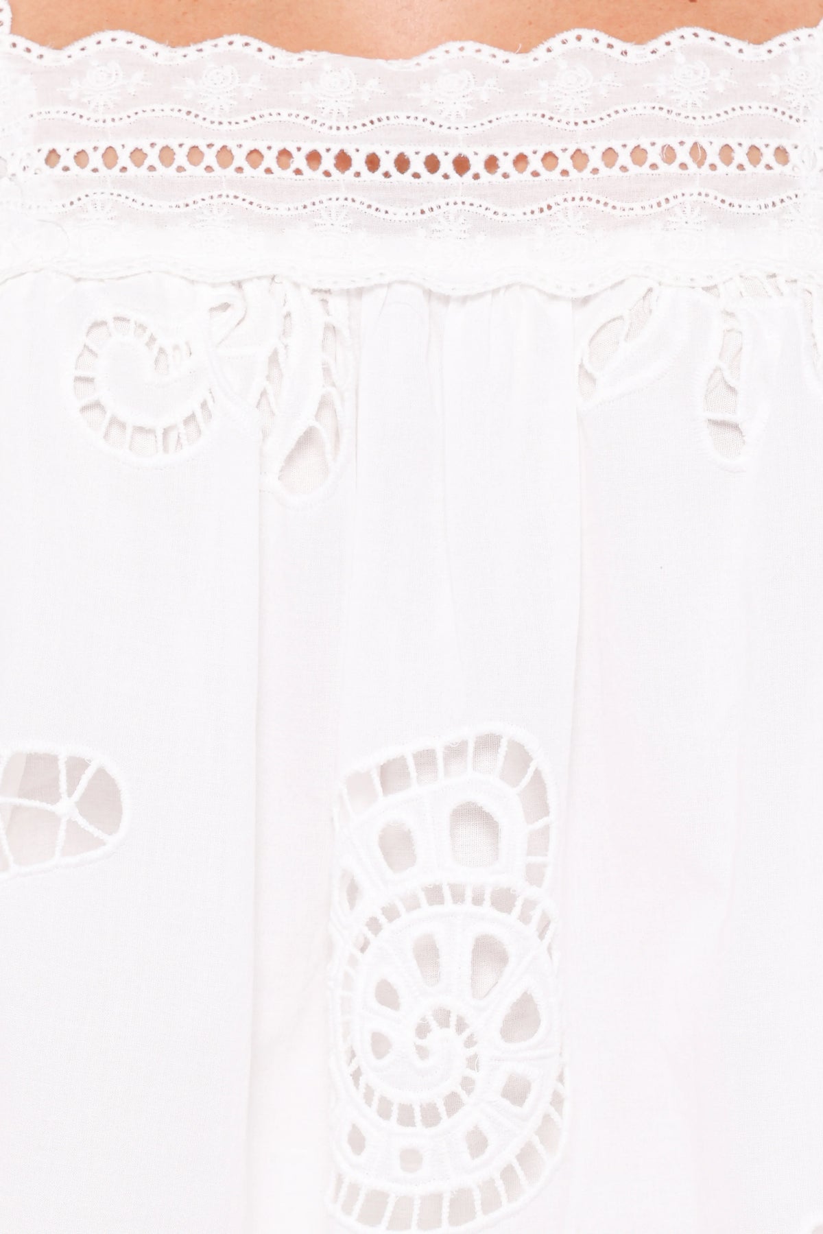 Aideen Eyelet Top - White Shell