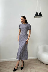 Fitted short sleeve midi dress