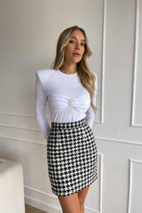 Flounce Chest Long Sleeve Knit Shirt