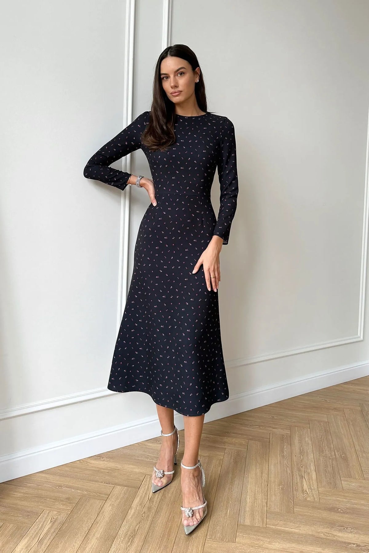 Godet Silhouette Long Sleeve Midi Dress