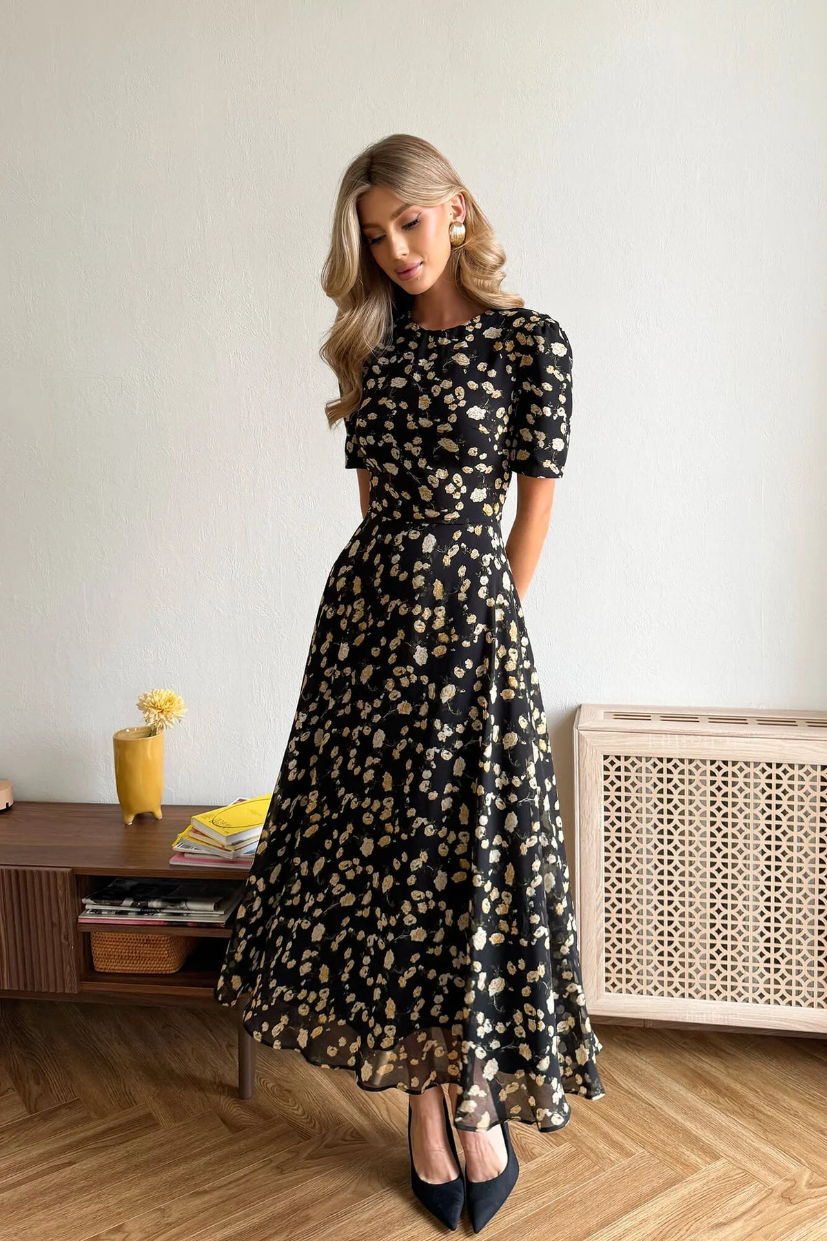 Short Sleeve Floral Midi Dress
