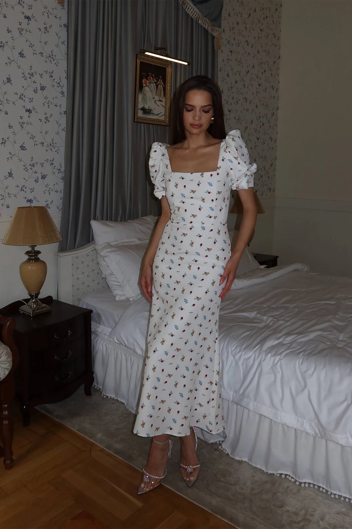 Godet Silhouette Square Neck Midi Dress
