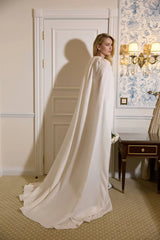 "Reine Moderne" Silk Cape