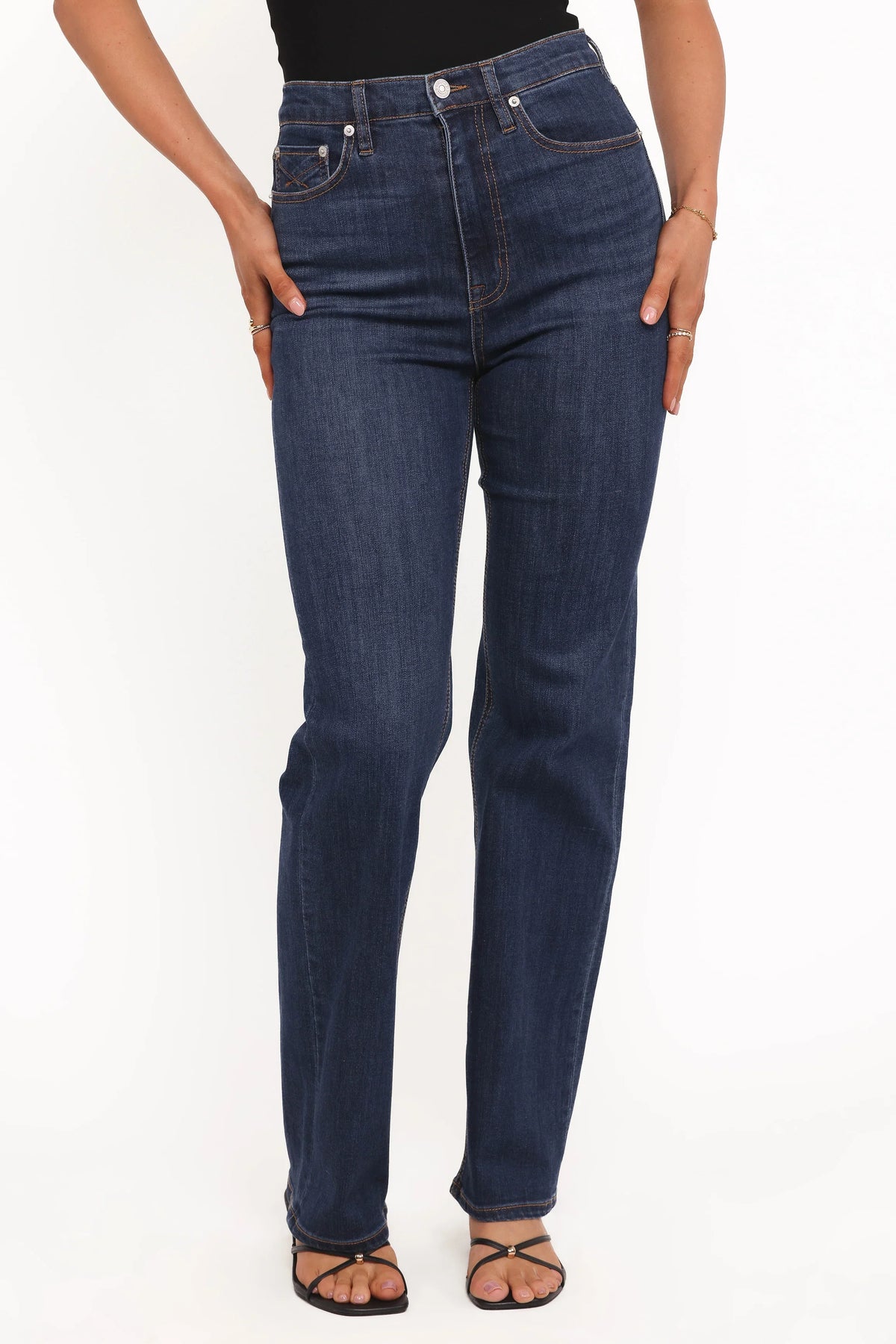 Rae Straight Leg Jean - Roxbury