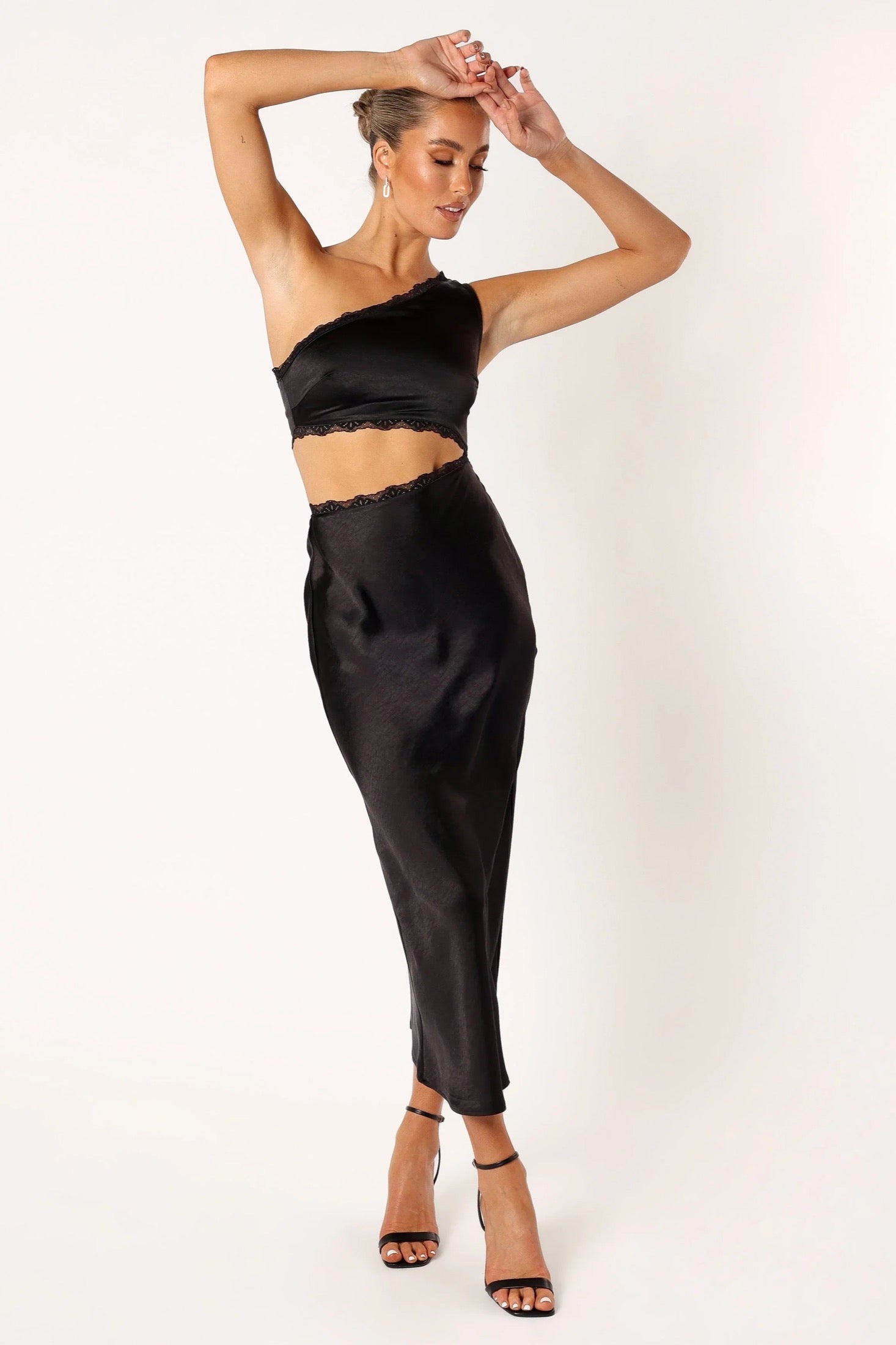 Wearbarn ALTA look two